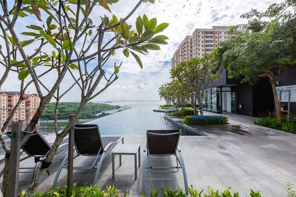 Homecinema With Seaview, 8Pax, Urban Suites By Pg Home 乔治敦 公寓